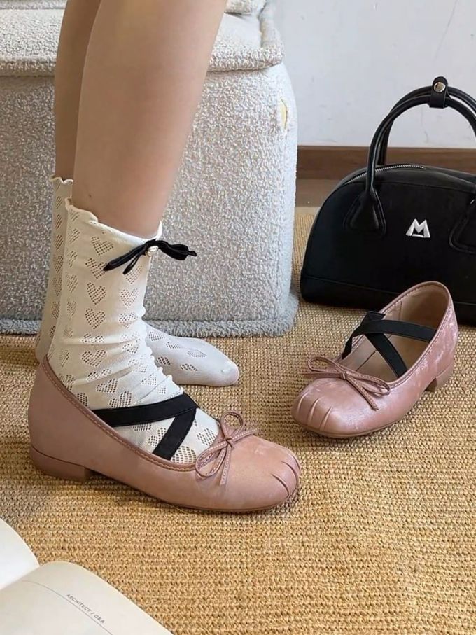 圆头 中口鞋 皮革