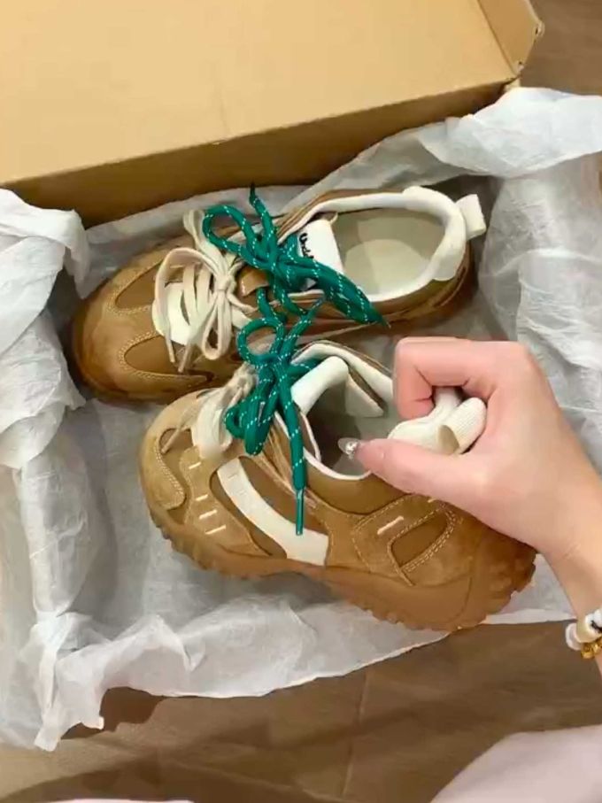 系带 皮革