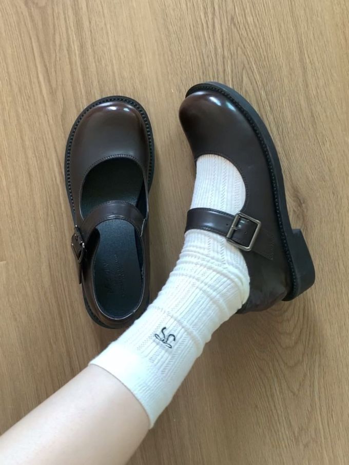 圆头 袢扣 中口鞋 皮革