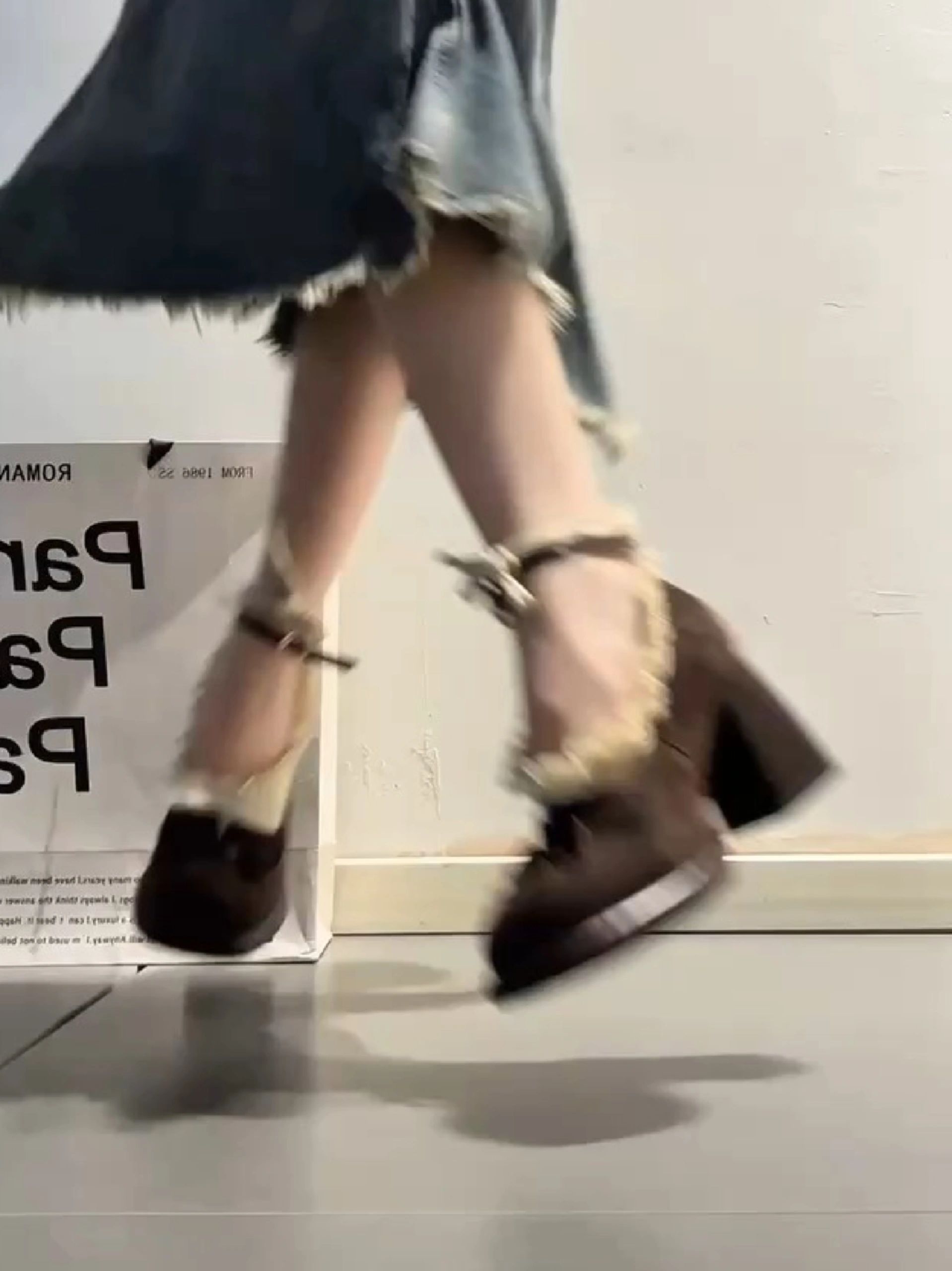 浅口鞋  - VALI鞋履AI设计主图