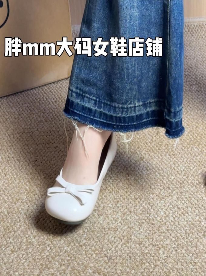 圆头 低帮 中口鞋 皮革