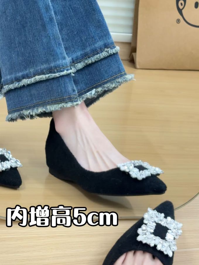 尖头 低帮 一脚蹬 浅口鞋