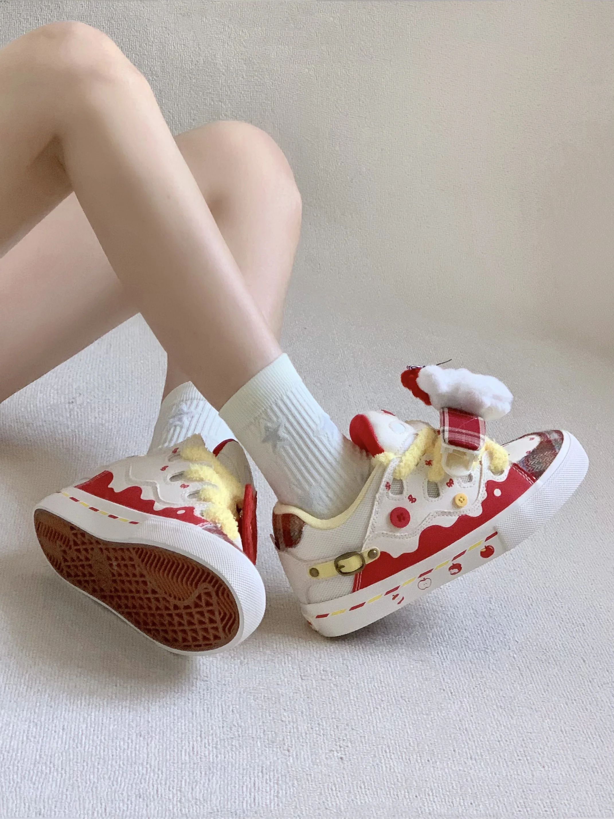 低帮 魔术贴 布面  - VALI鞋履AI设计主图