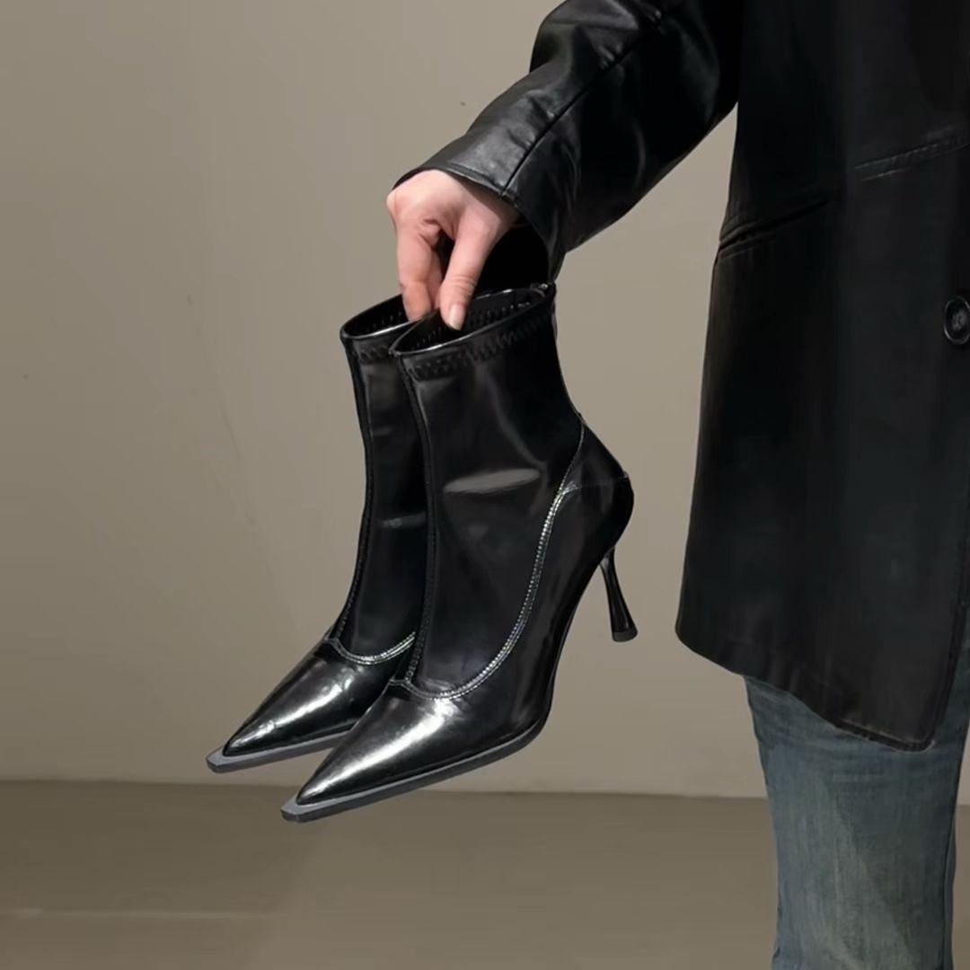 高跟 细跟 尖头 皮革  - VALI鞋履AI设计主图