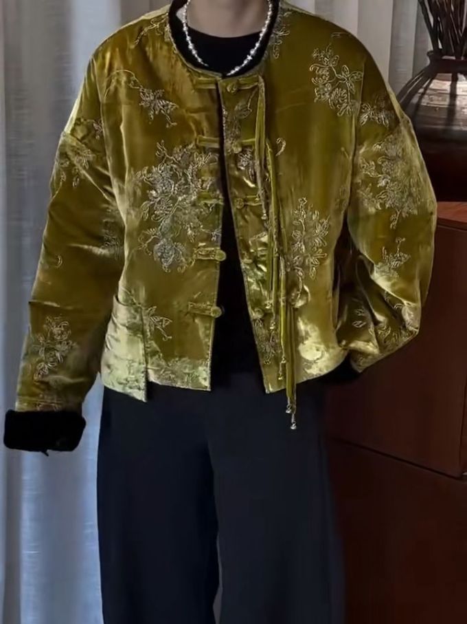 真丝 / 丝绸 棒球领 中长袖 基础袖 满印&循环 绣花 边缘装饰 橄榄酱色 蓝黑色 国风