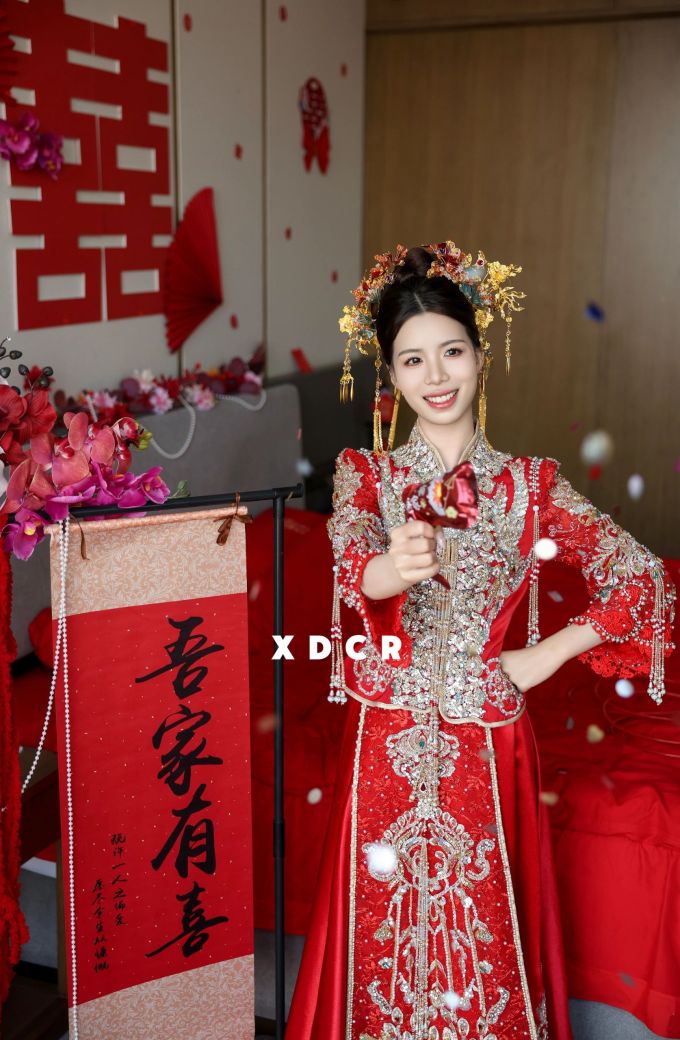 特殊面料 X型 喇叭袖 满印&循环 手工装饰 钉珠-亮片 茜红 奢华