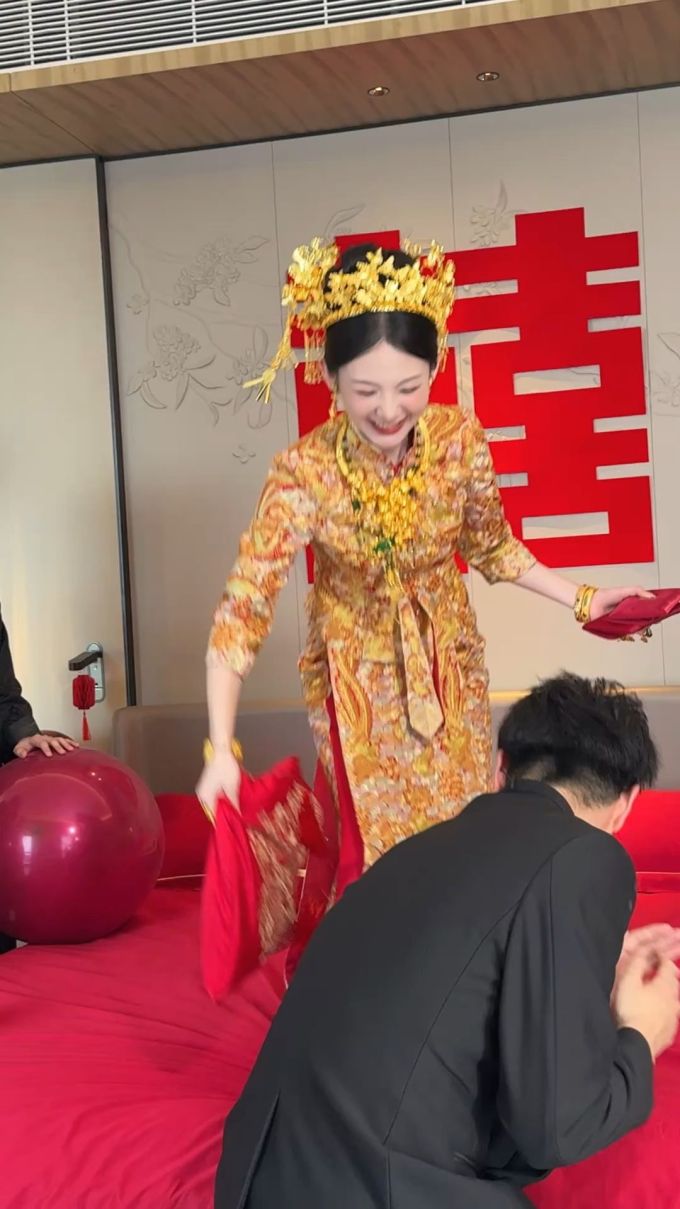 雪纺 X型 满印&循环 打结-扭结 印花 金土色 蜜姜 国风