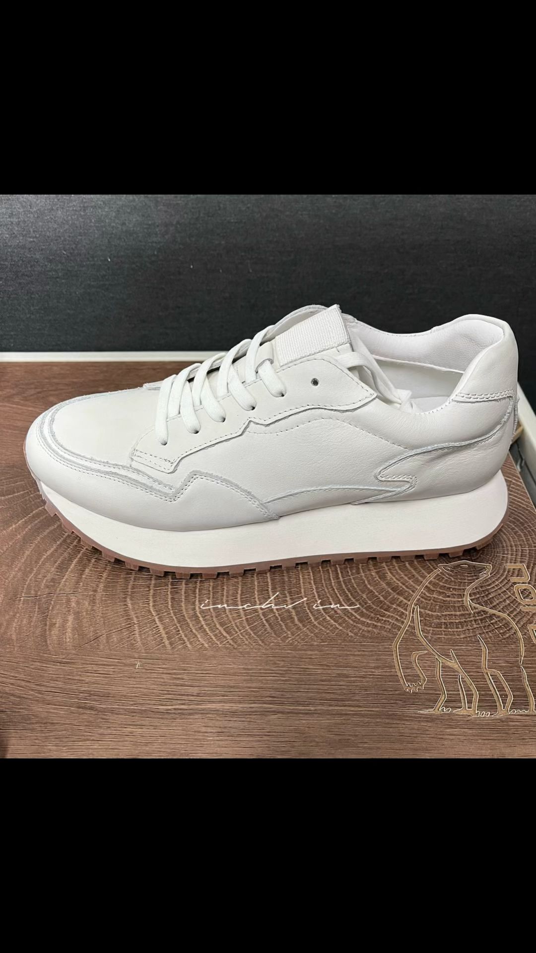 低帮 系带 皮革  - VALI鞋履AI设计主图