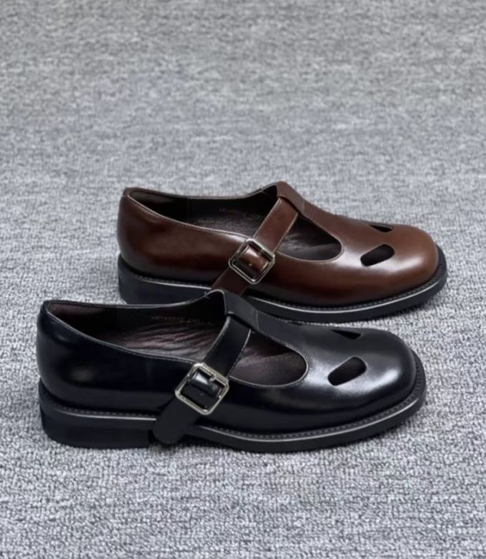 圆头 袢扣 中口鞋 皮革 