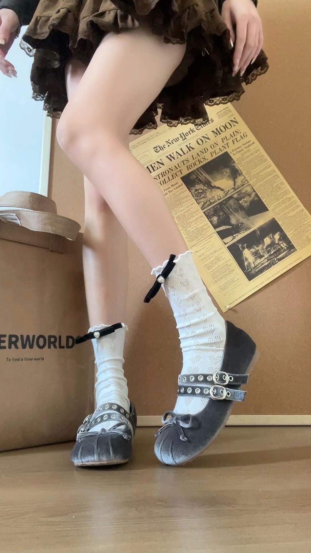 异形头-分趾 袢扣 浅口鞋 皮革  - VALI鞋履AI设计主图