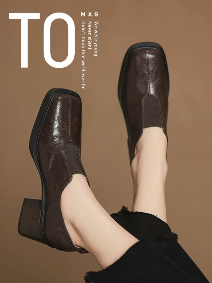 方头 低帮 松紧带 深口鞋 皮革 