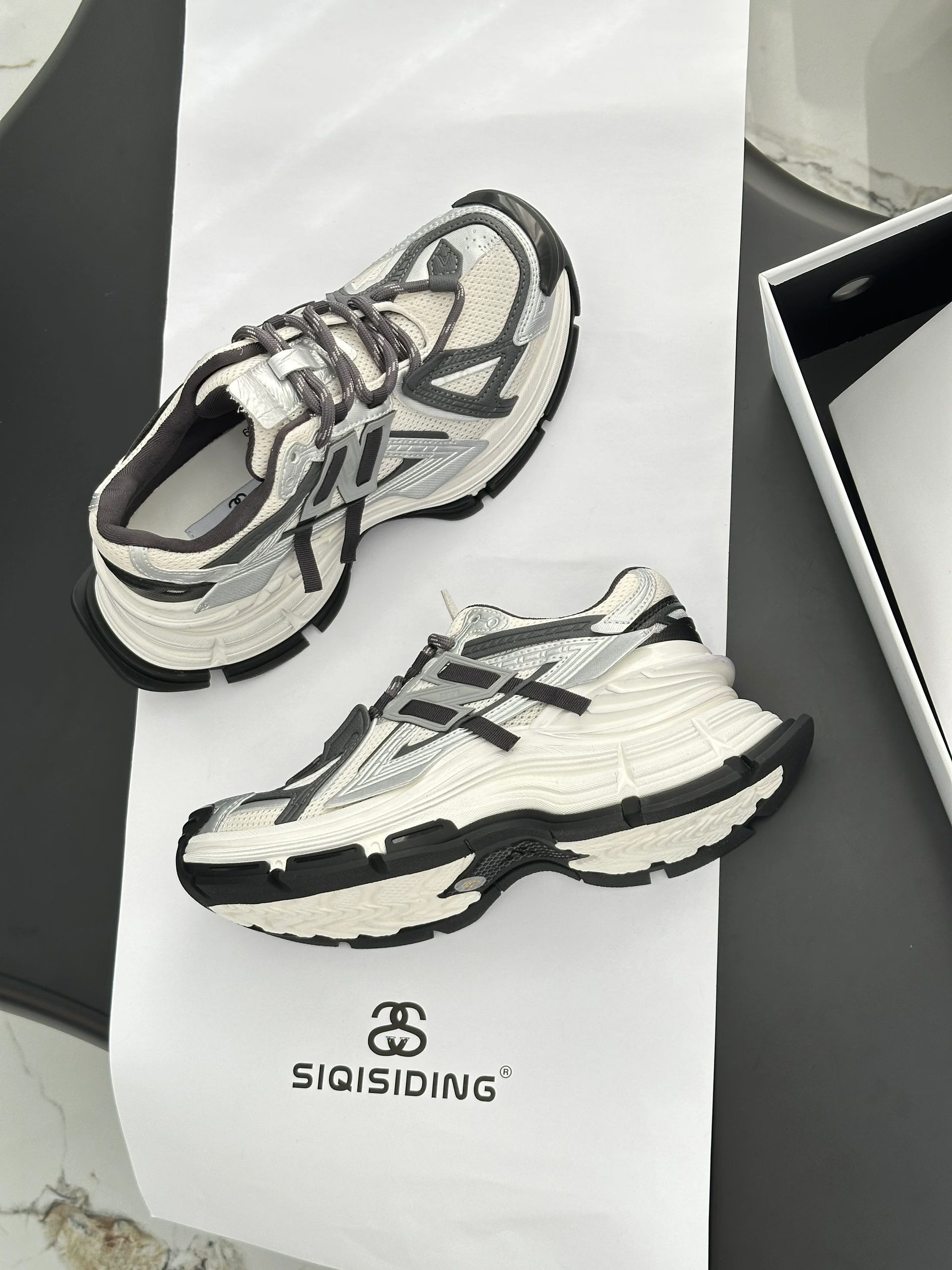 低帮 系带  - VALI鞋履AI设计主图