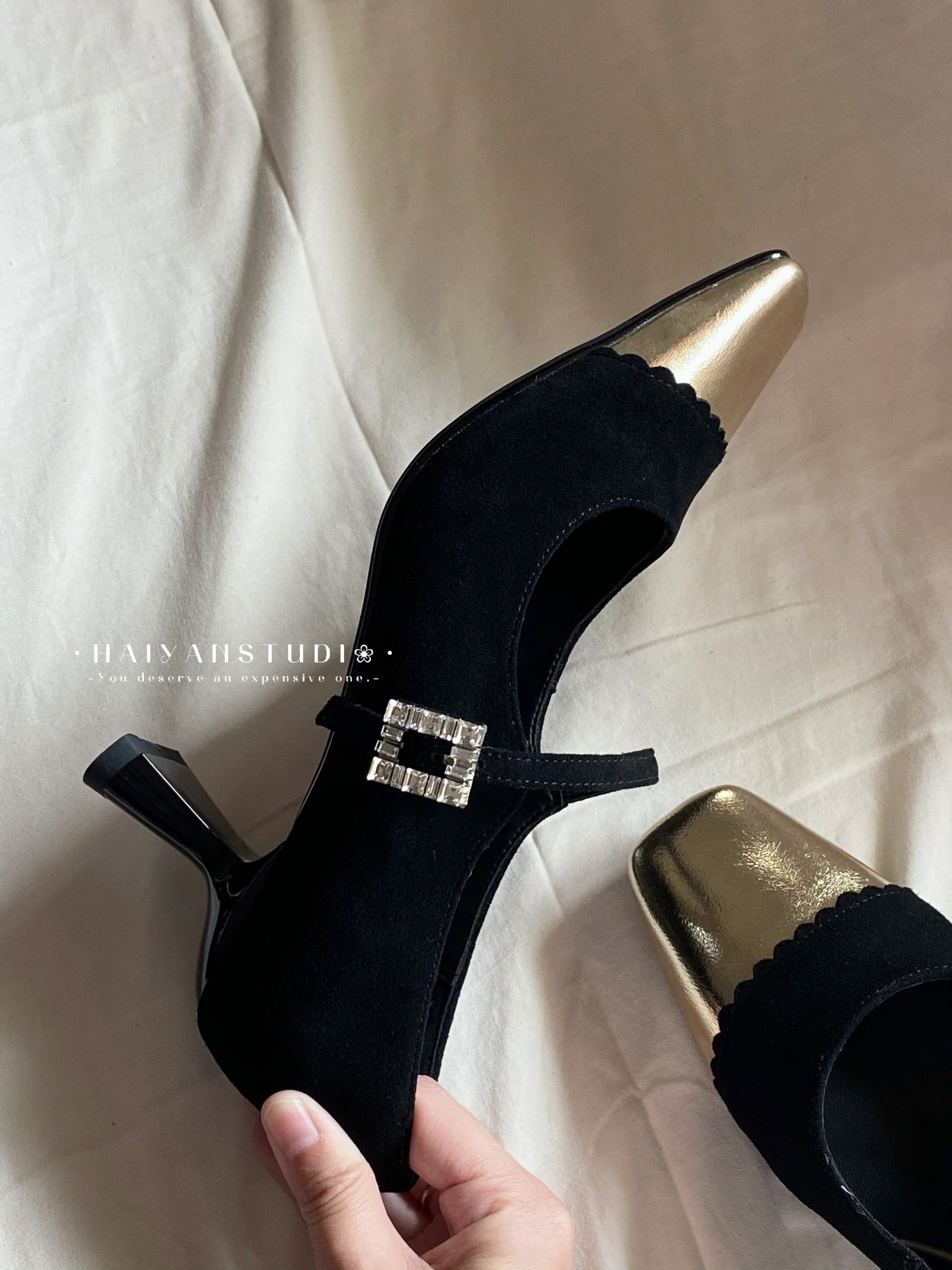 尖头 浅口鞋 皮革  - VALI鞋履AI设计主图