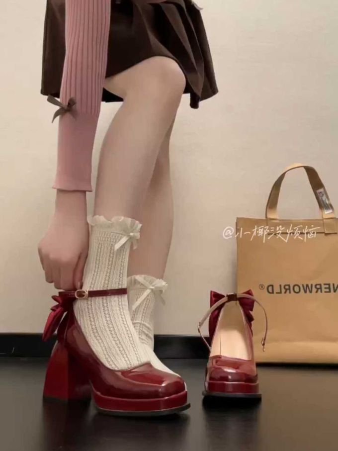 方头 中口鞋 皮革