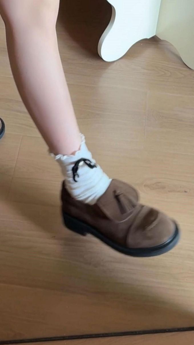 圆头 低帮 袢扣 中口鞋 皮革 