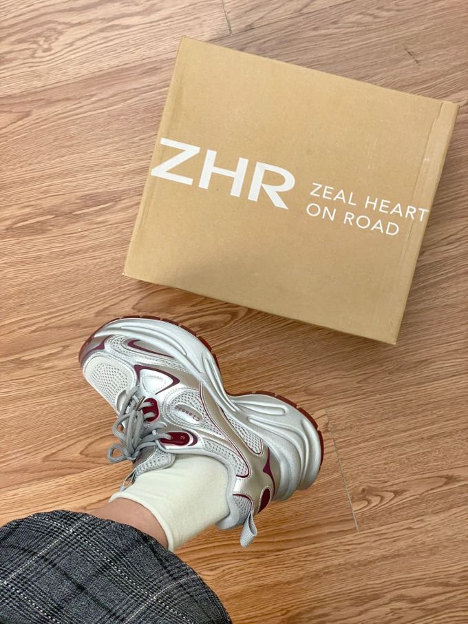 低帮 系带 魔术贴