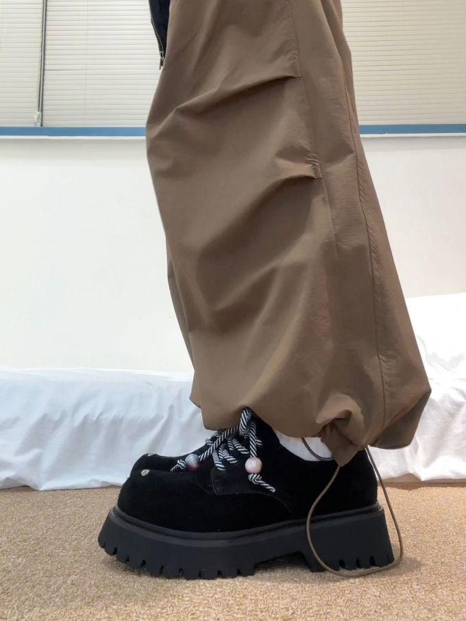 圆头 系带 皮革