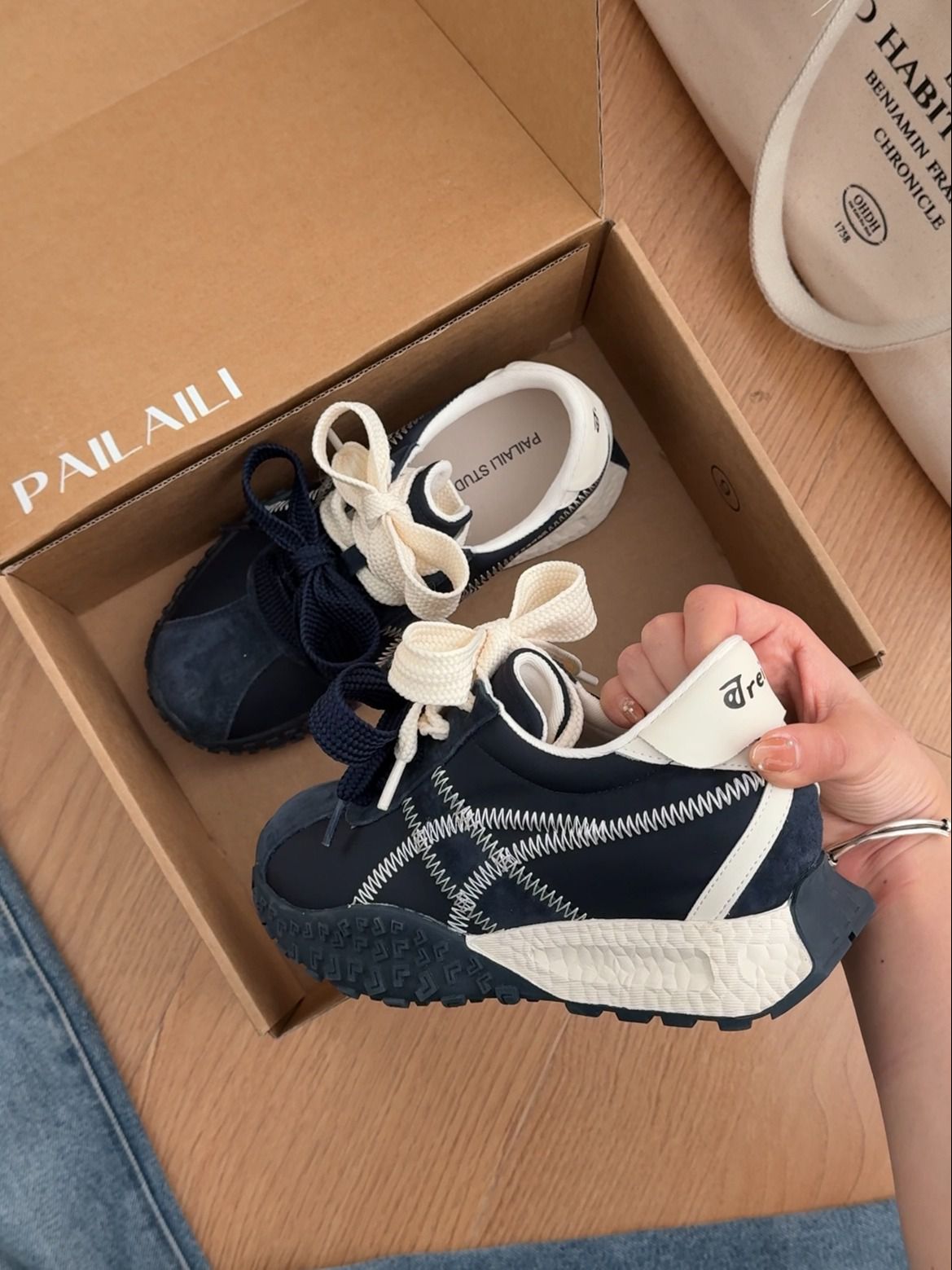 低帮 系带  - VALI鞋履AI设计主图