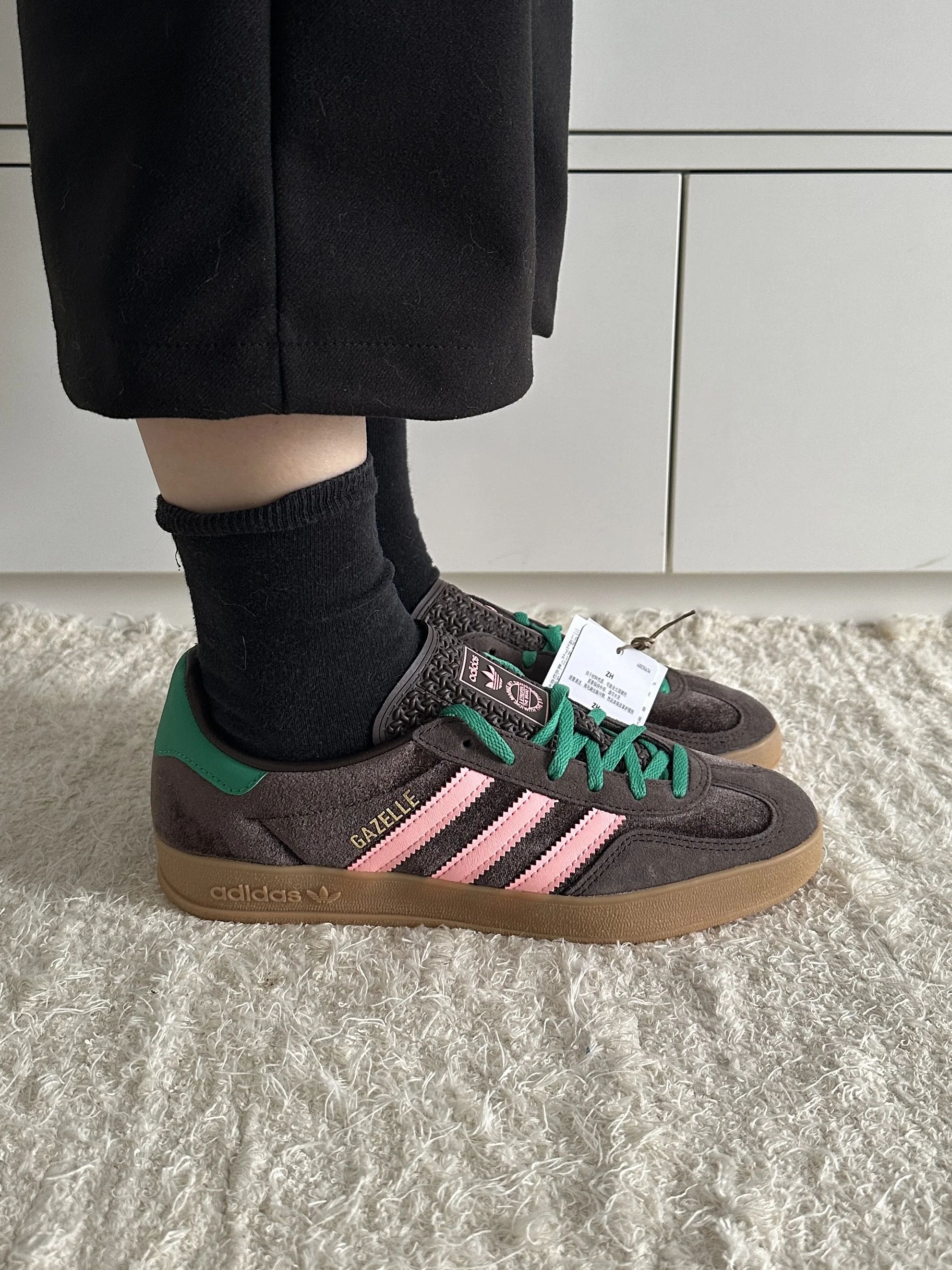 低帮 系带 皮革  - VALI鞋履AI设计主图