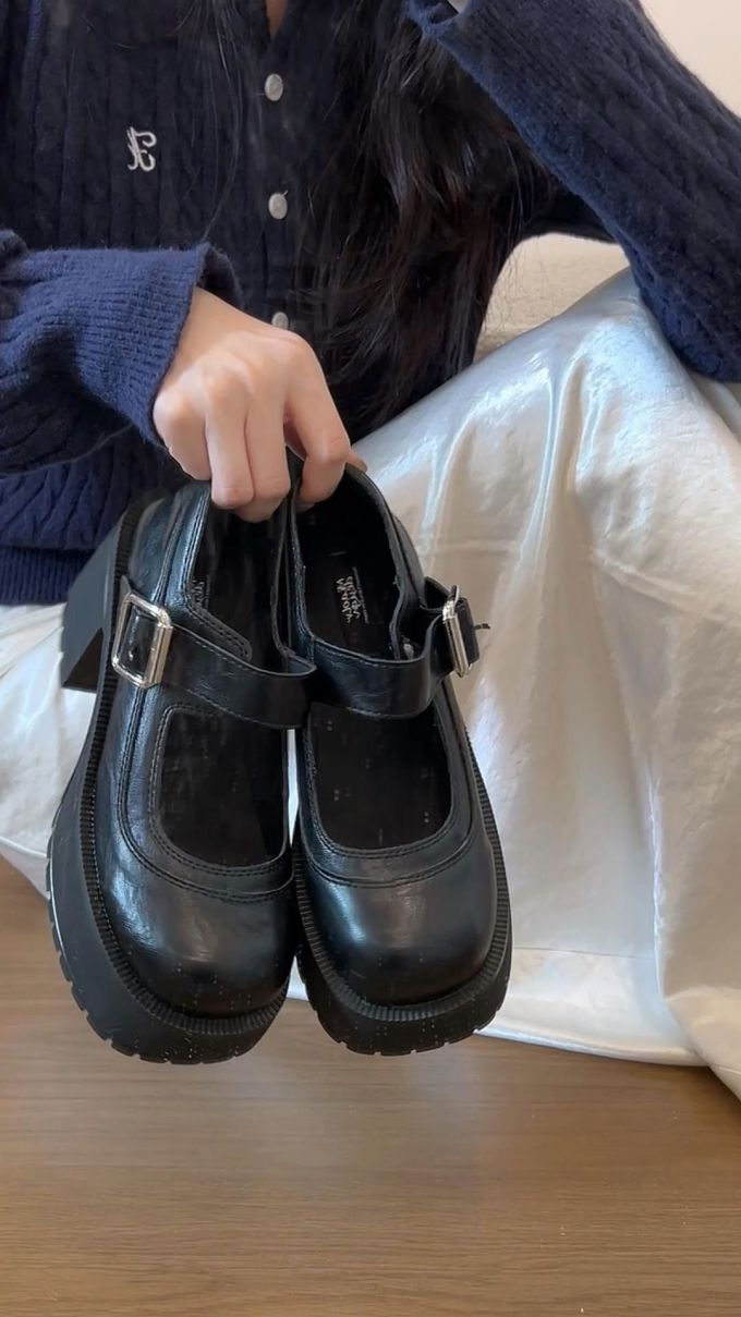 圆头 袢扣 中口鞋 皮革 