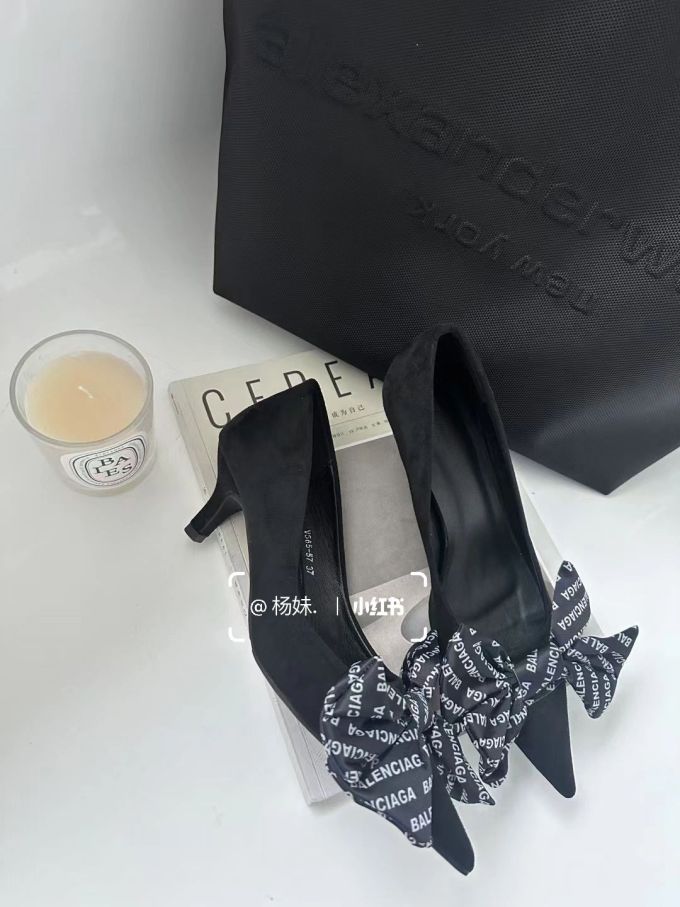 尖头 低帮 一脚蹬 浅口鞋 