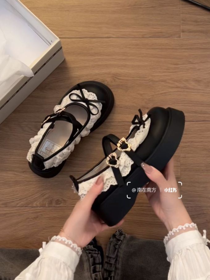 圆头 袢扣 中口鞋