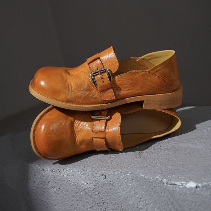 圆头 低帮 袢扣 中口鞋 皮革 