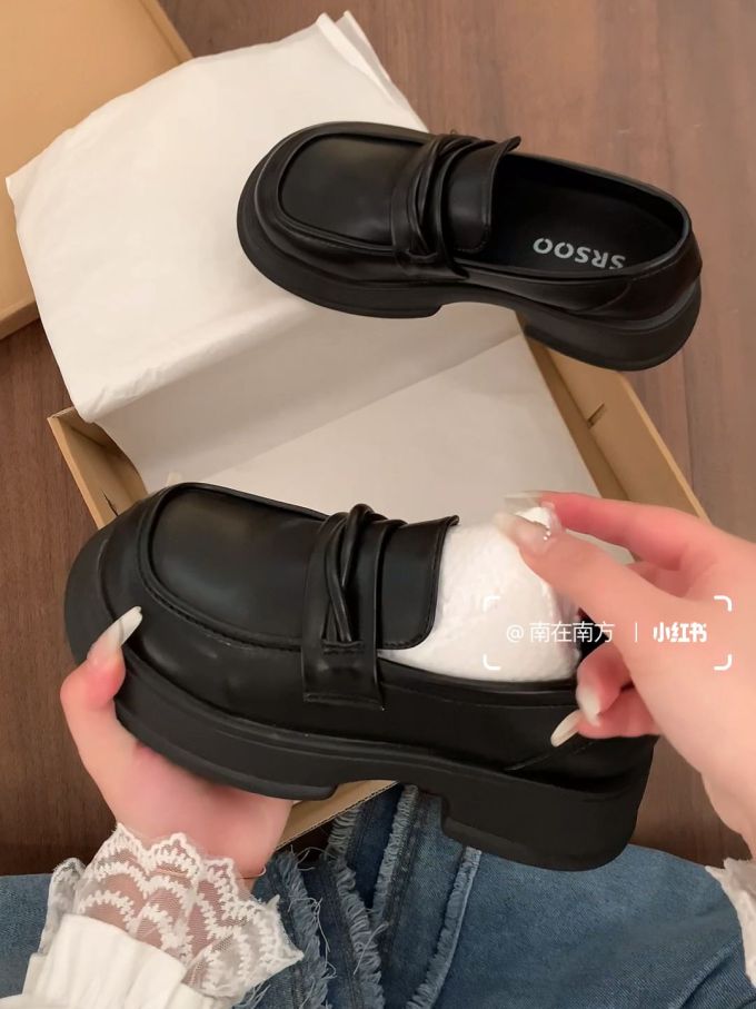 厚底 圆头 低帮 魔术贴 深口鞋 皮革