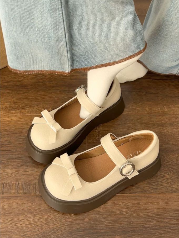圆头 袢扣 中口鞋 皮革 