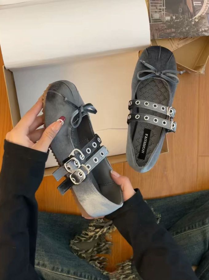 异形头-分趾 低帮 袢扣 中口鞋 皮革
