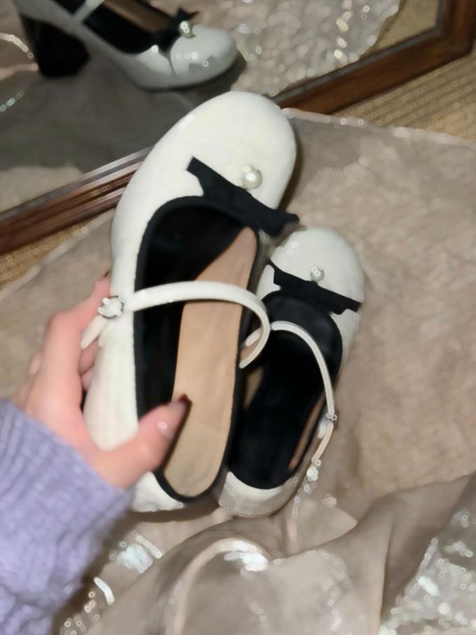 圆头 袢扣 中口鞋 皮革