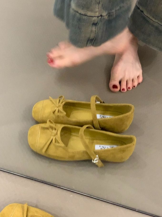 圆头 松紧带 中口鞋 皮革 