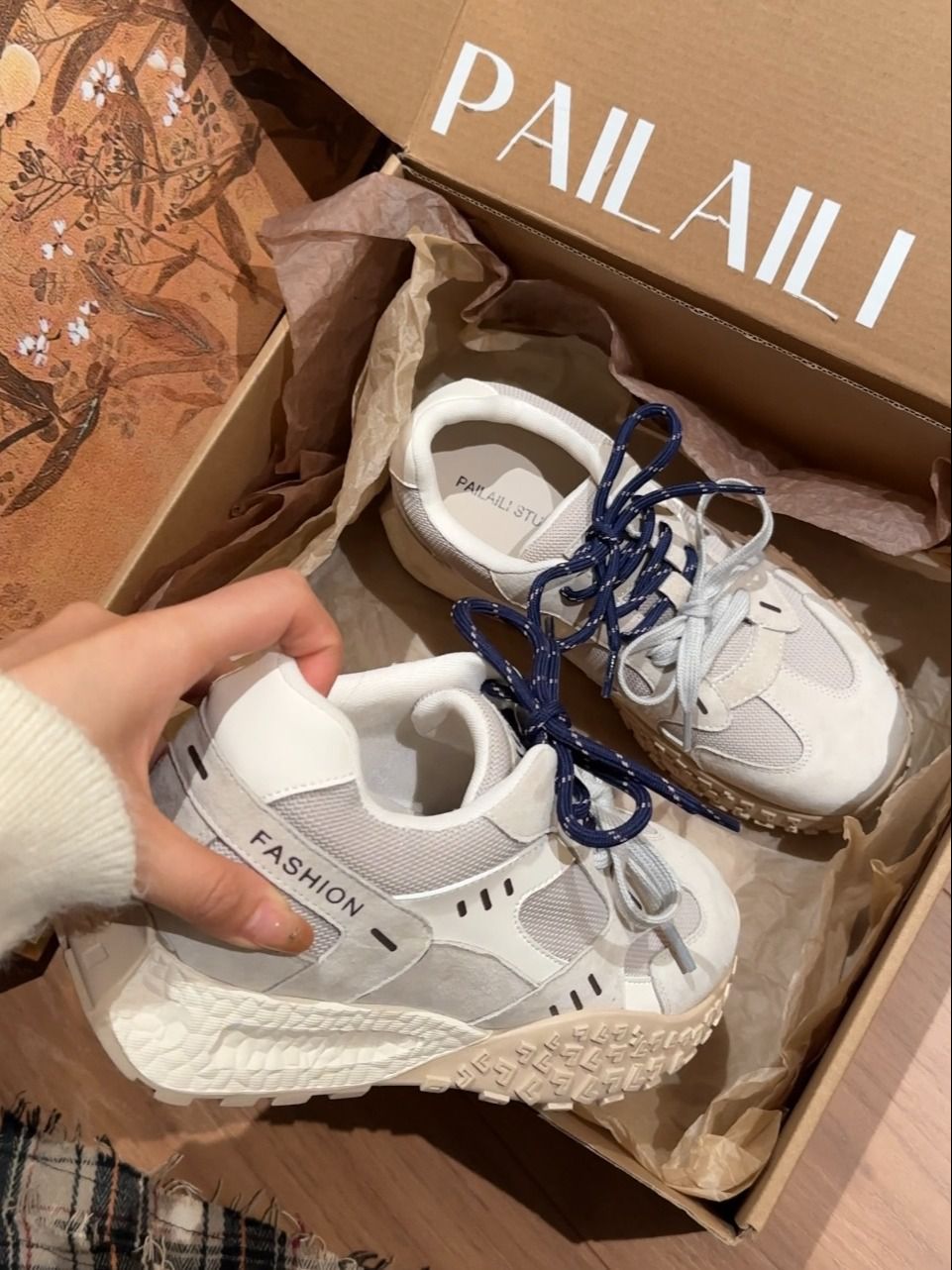 低帮 系带  - VALI鞋履AI设计主图