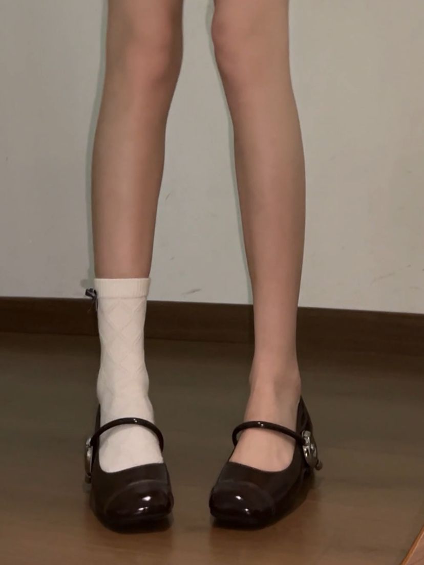 中口鞋 皮革  - VALI鞋履AI设计主图