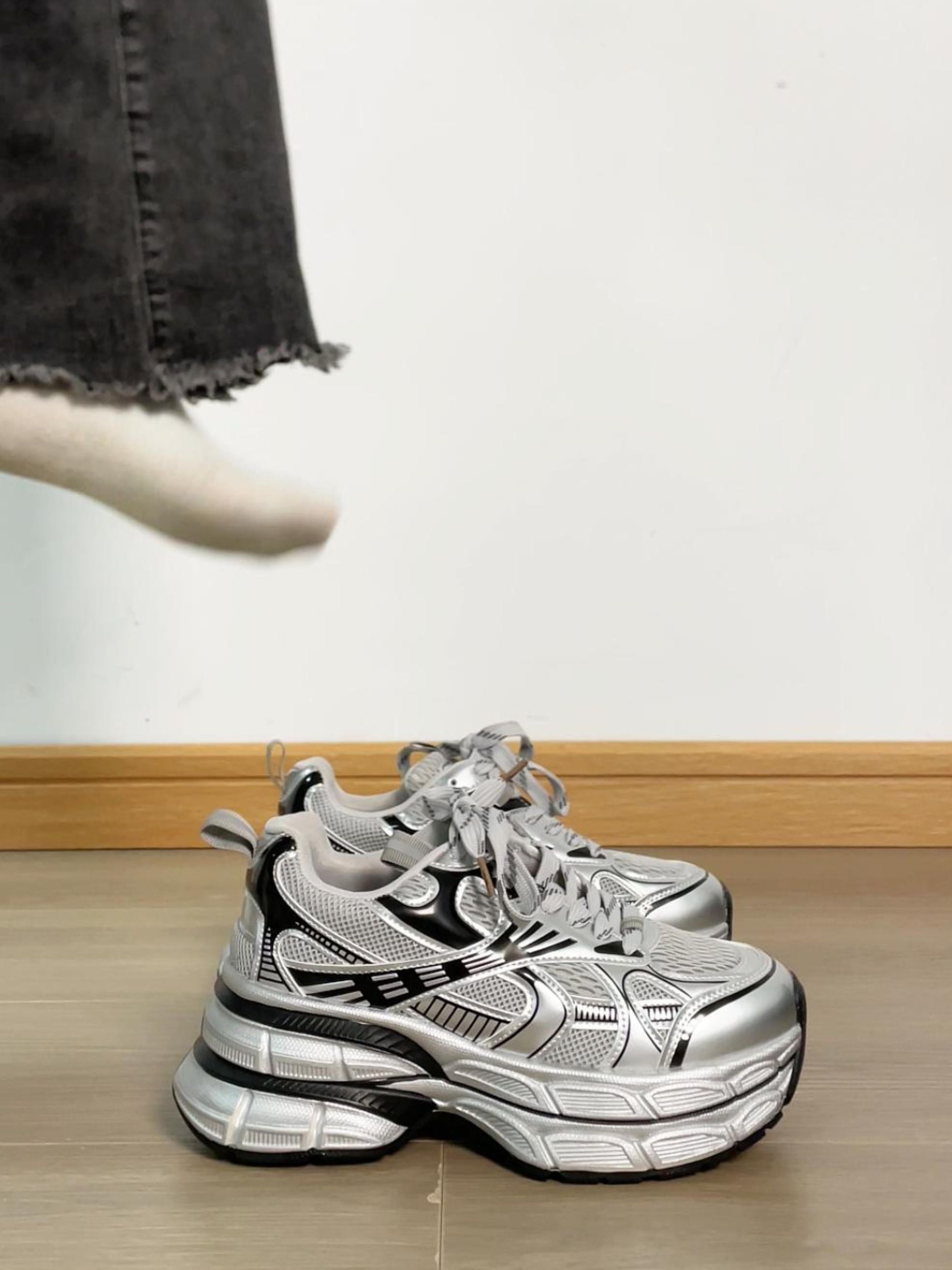 低帮 系带  - VALI鞋履AI设计主图