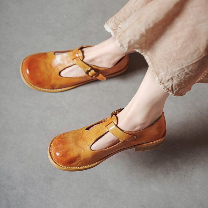 圆头 中口鞋 皮革