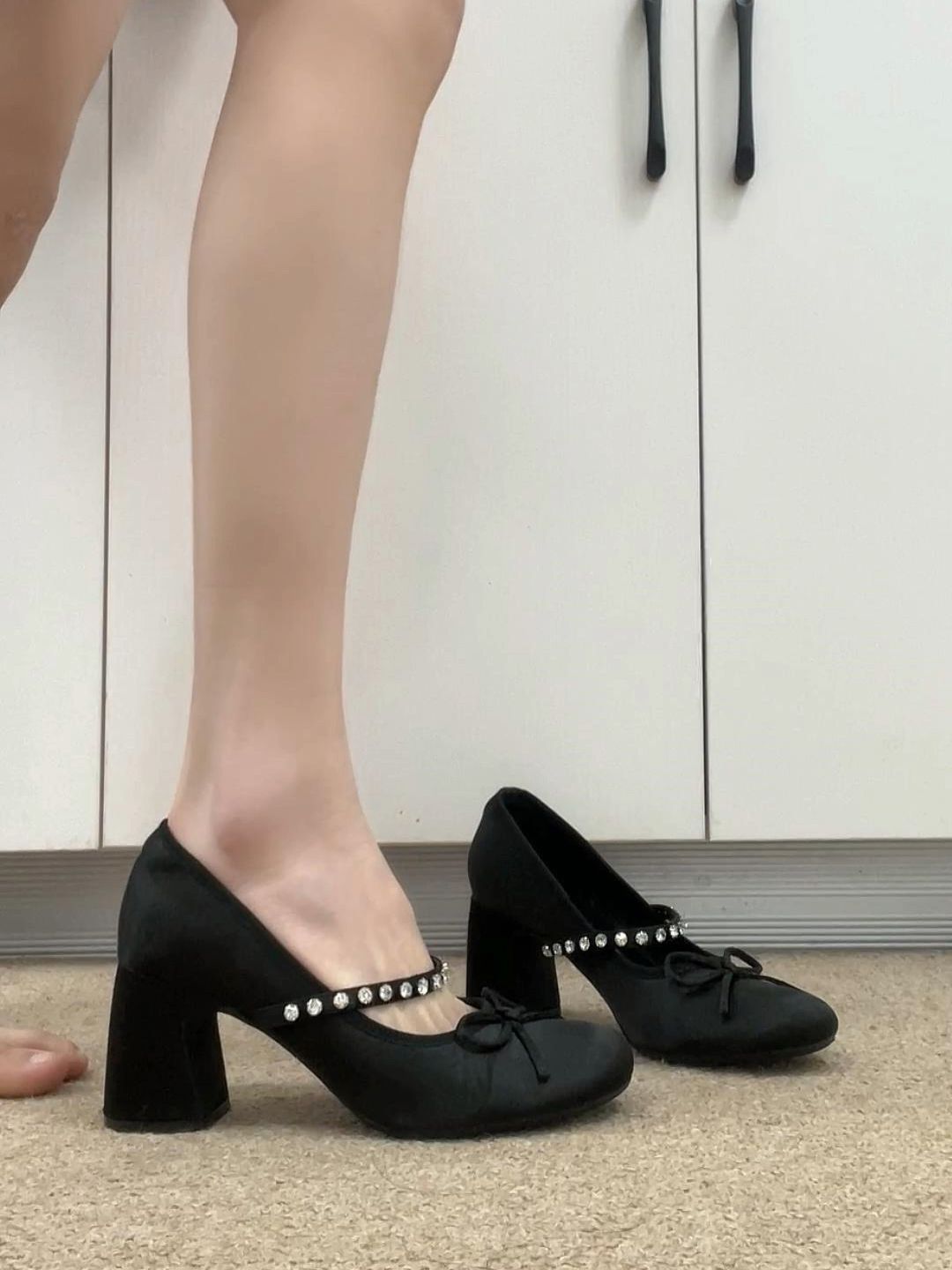 浅口鞋 皮革  - VALI鞋履AI设计主图