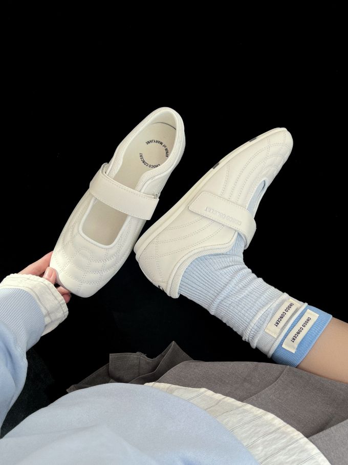 低帮 魔术贴 深口鞋 布面