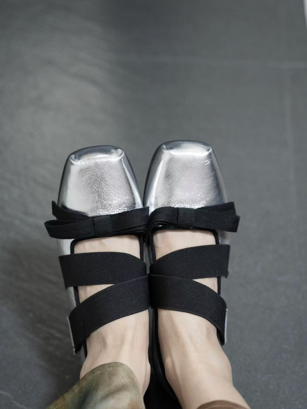 方头 松紧带 中口鞋 皮革  - VALI鞋履AI设计主图