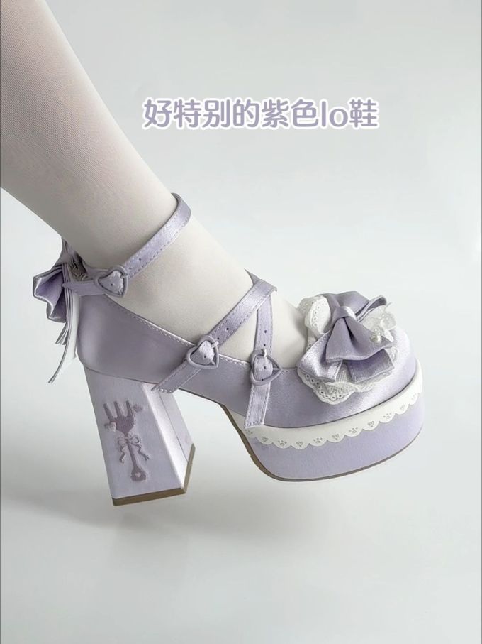 圆头 中口鞋 皮革
