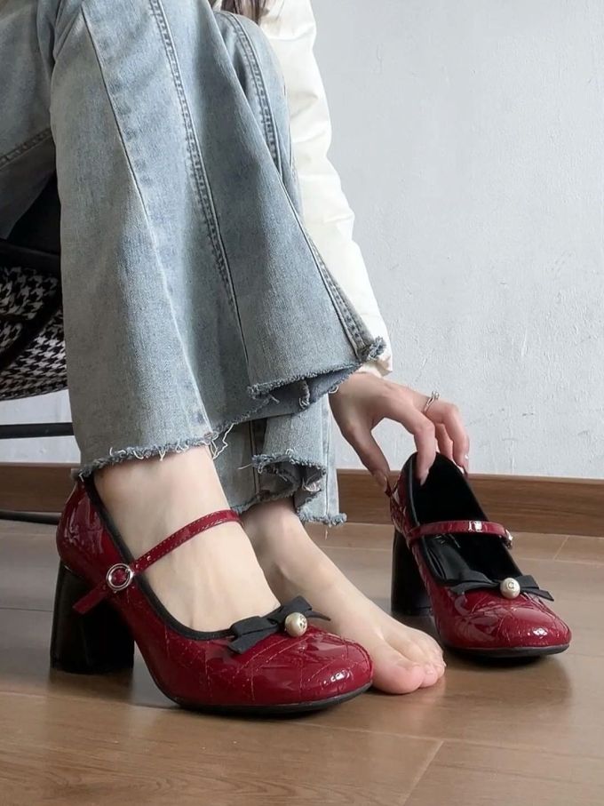 圆头 袢扣 中口鞋 皮革