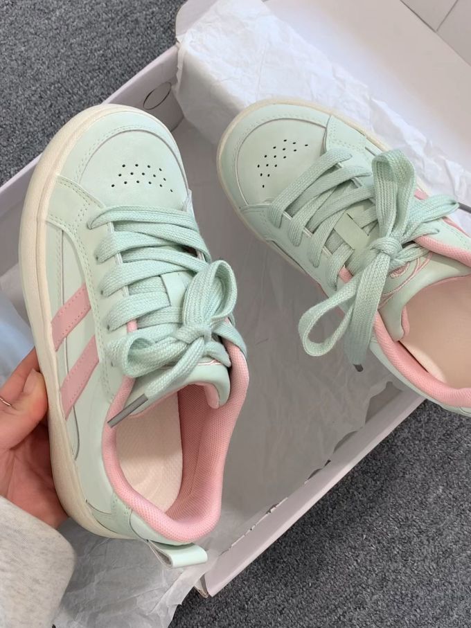 系带 魔术贴 皮革