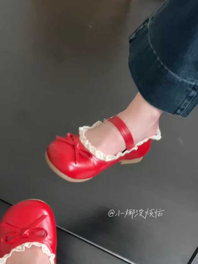 圆头 袢扣 中口鞋 皮革 