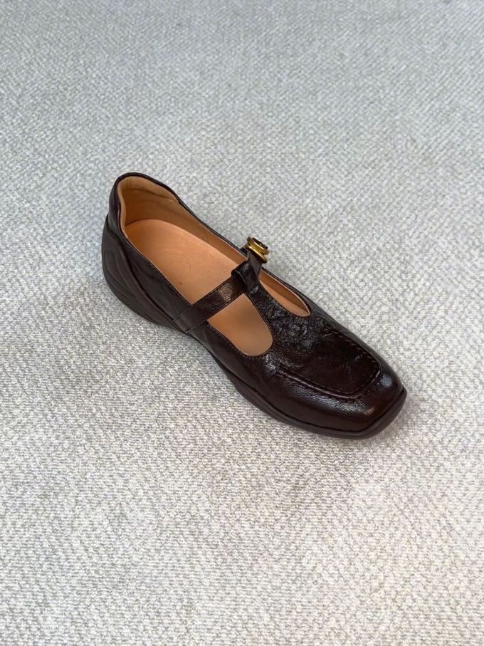 圆头 中口鞋 皮革 