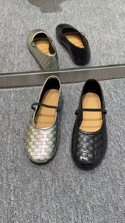 圆头 袢扣 中口鞋 皮革 