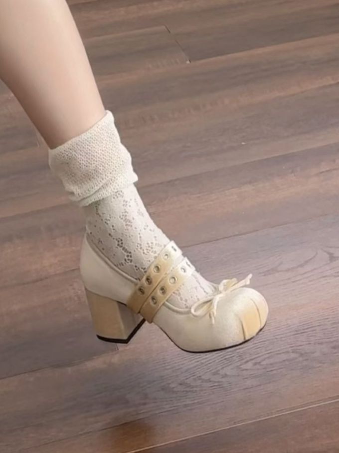 中口鞋 皮革