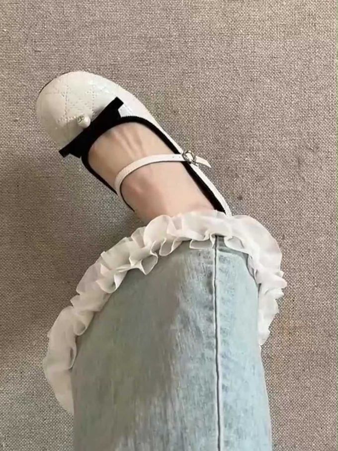 圆头 袢扣 浅口鞋 皮革