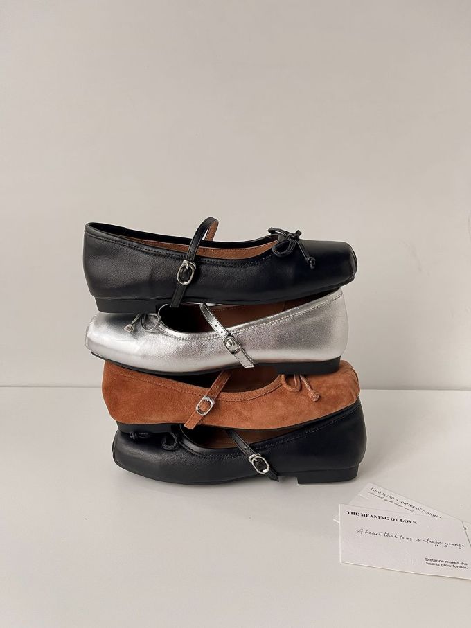 袢扣 中口鞋 皮革
