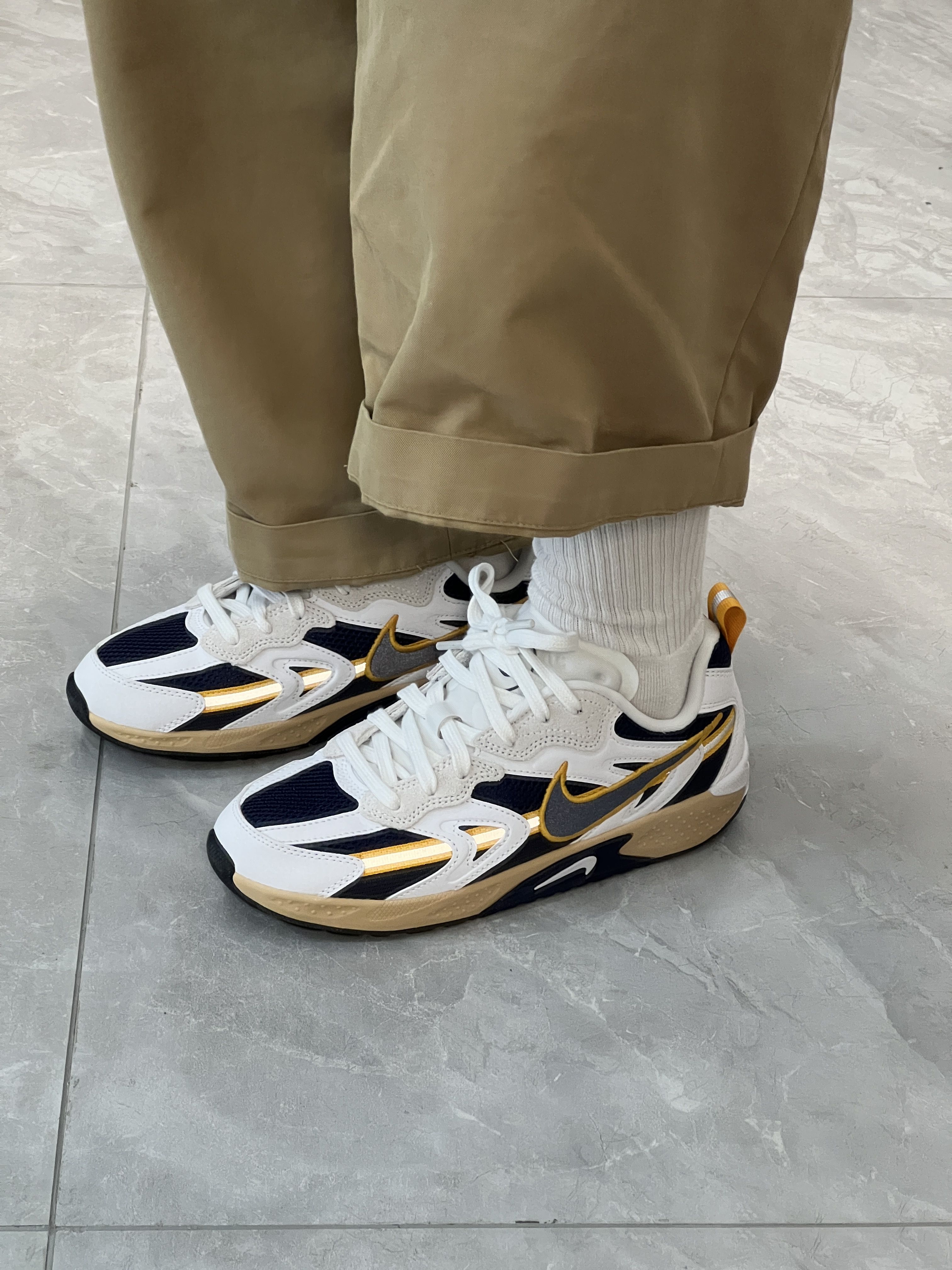 低帮 系带 皮革  - VALI鞋履AI设计主图