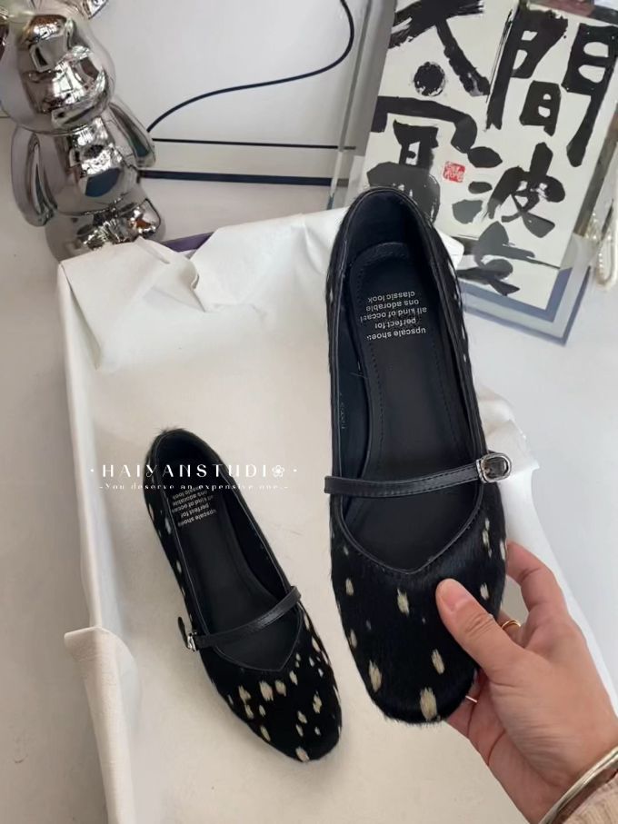 圆头 袢扣 中口鞋 皮革